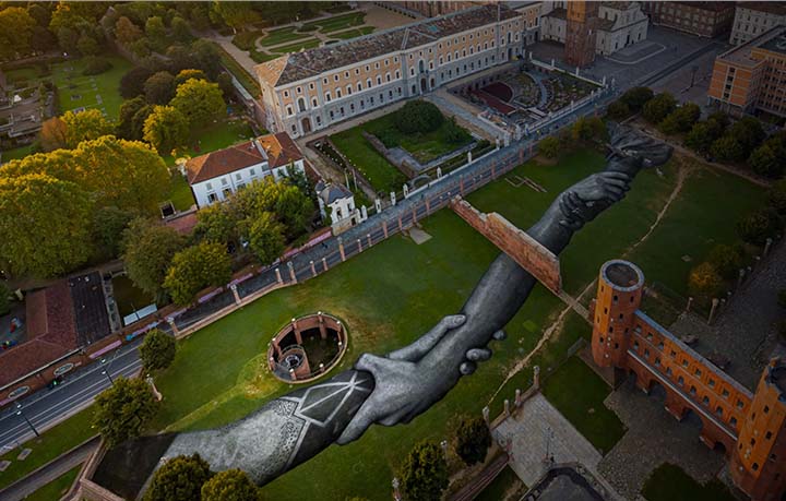 Beyond Walls: Debutul italian al lui Saype